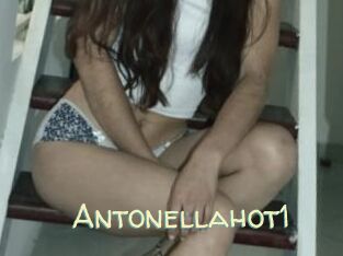 Antonellahot1