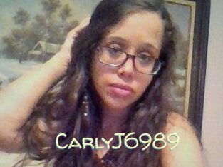 CarlyJ6989