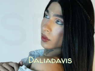 Daliadavis