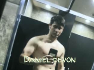 Daniel_devon