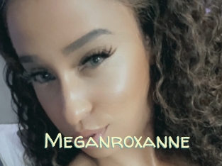 Meganroxanne