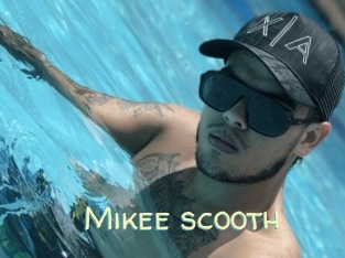 Mikee_scooth